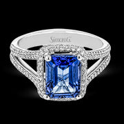 Color Ring in 18k Gold with Diamonds