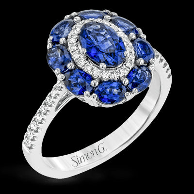 Color Ring in 18k Gold with Diamonds