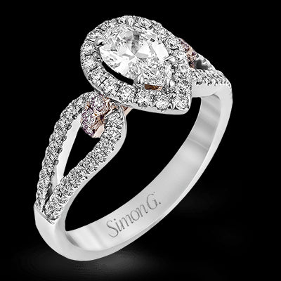 Engagement Ring in 18k Gold with Diamonds