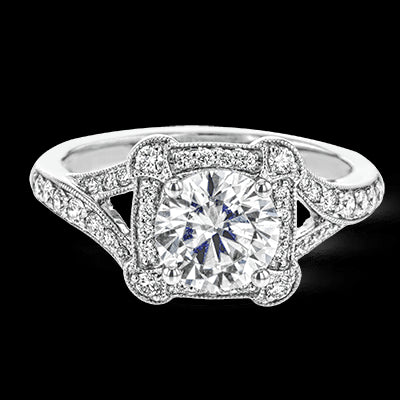Engagement Ring in 18k Gold with Diamonds