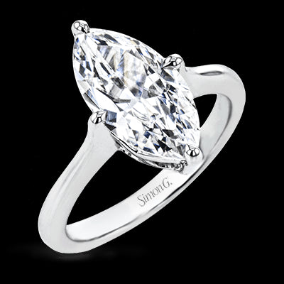 Engagement Ring in 18k Gold