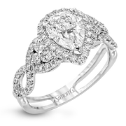 Engagement Ring in 18k Gold with Diamonds