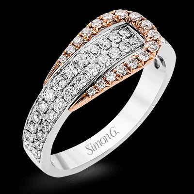 Right Hand Ring in 18k Gold with Diamonds
