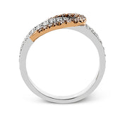 Right Hand Ring in 18k Gold with Diamonds