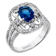 Color Ring in 18k Gold with Diamonds