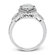 Engagement Ring in 18k Gold with Diamonds