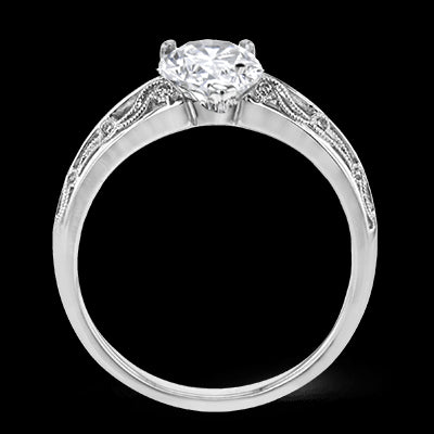 Engagement Ring in 18k Gold with Diamonds