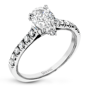 Engagement Ring in 18k Gold with Diamonds