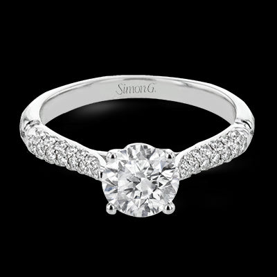 Engagement Ring in 18k Gold with Diamonds