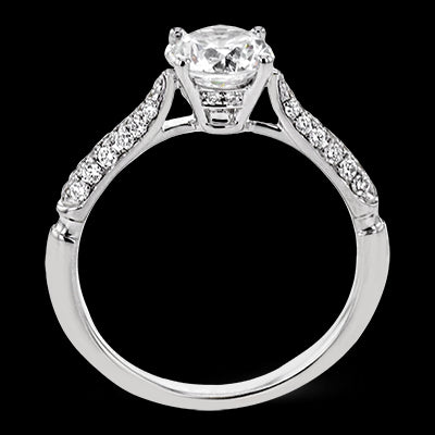 Engagement Ring in 18k Gold with Diamonds