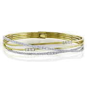 Bangle in 18k Gold with Diamonds